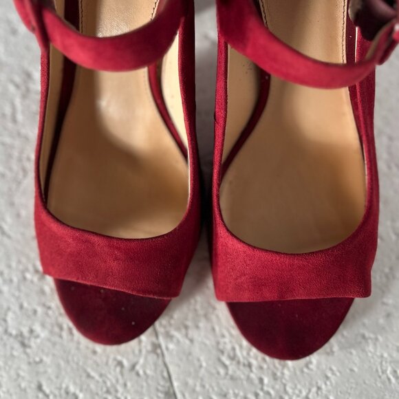Vince Camuto SZ 10 Red Suede Peep Toe Mary Jane Heels Dressy Sexy Party Feminine - Picture 6 of 8